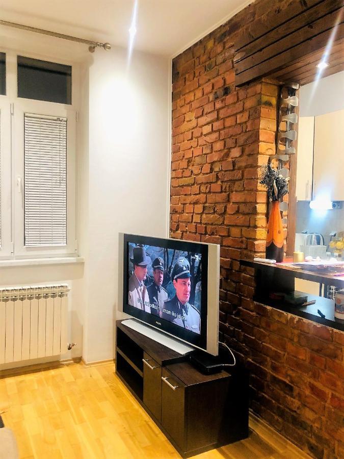 Cozy One-Bedroom Apartment SJJ Eksteriør bilde